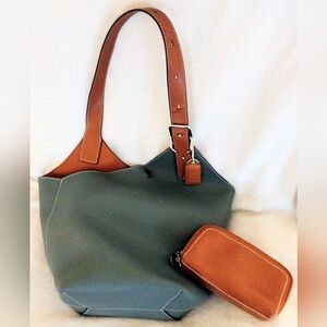 Maison de Beaute Cholet Bucket Bag with Matching Wristlet